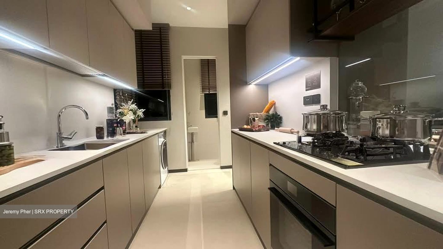 Jalan Jurong Kechil (D21), Condominium #561802781